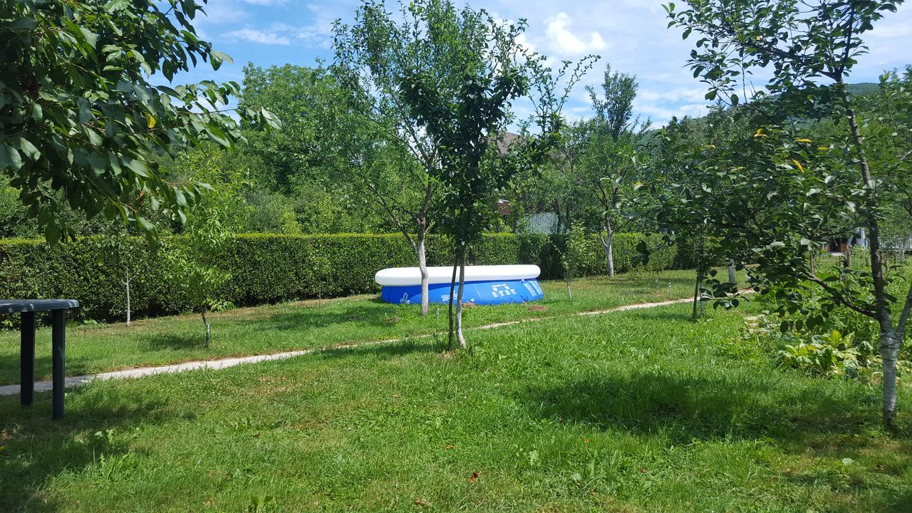 Vacation Home Sajra Kulen Vakuf Exteriör bild